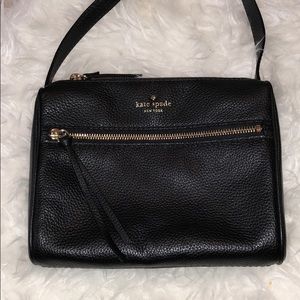 Kate spade black leather crossbody purse with zip
